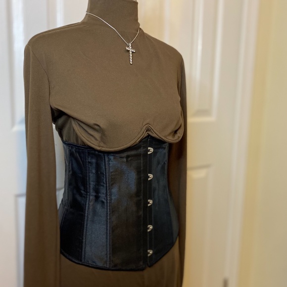 BROWN JUMPSUIT - Picture 3 of 4